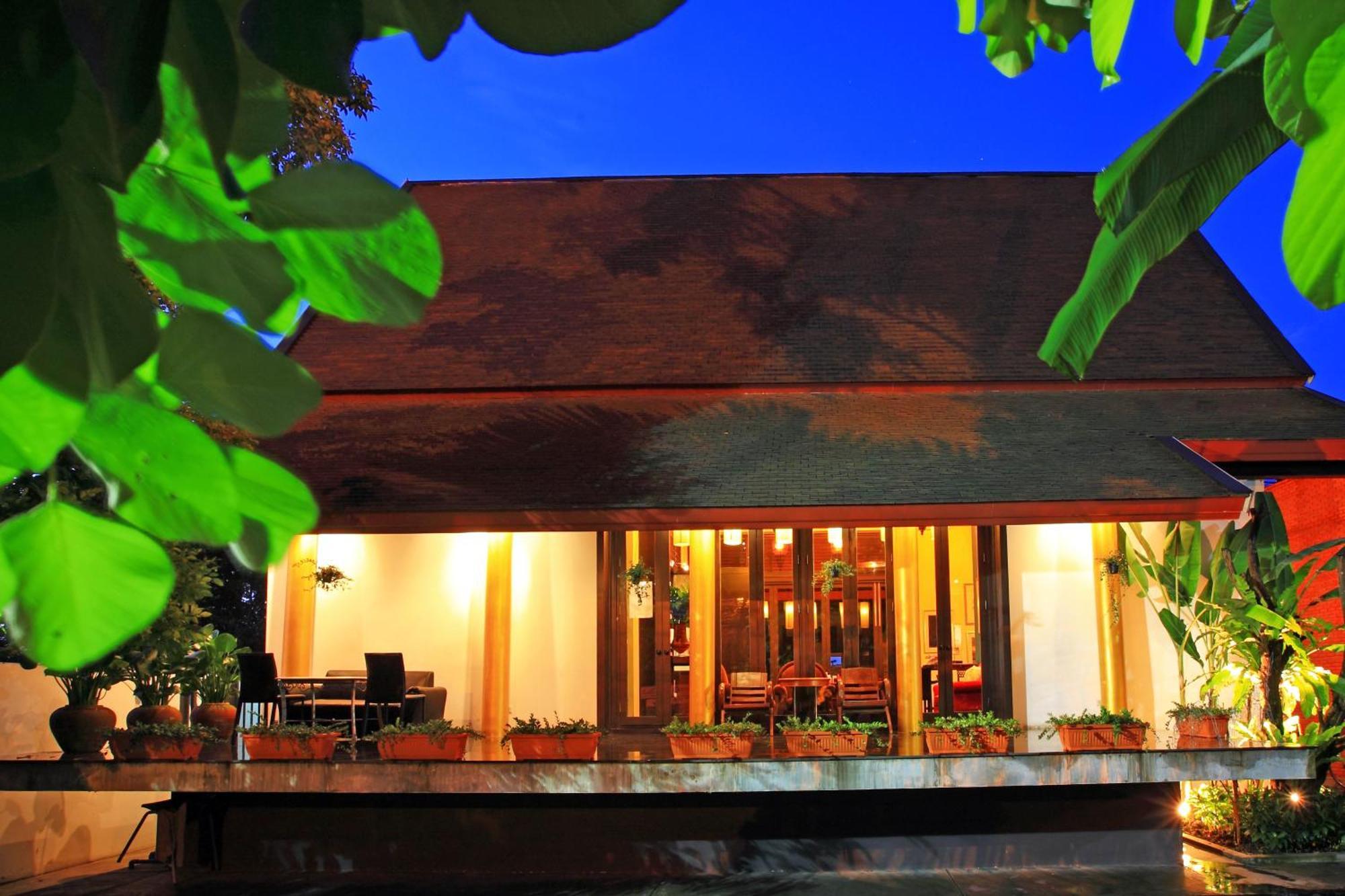 Iudia Hotel Phra Nakhon Si Ayutthaya Luaran gambar