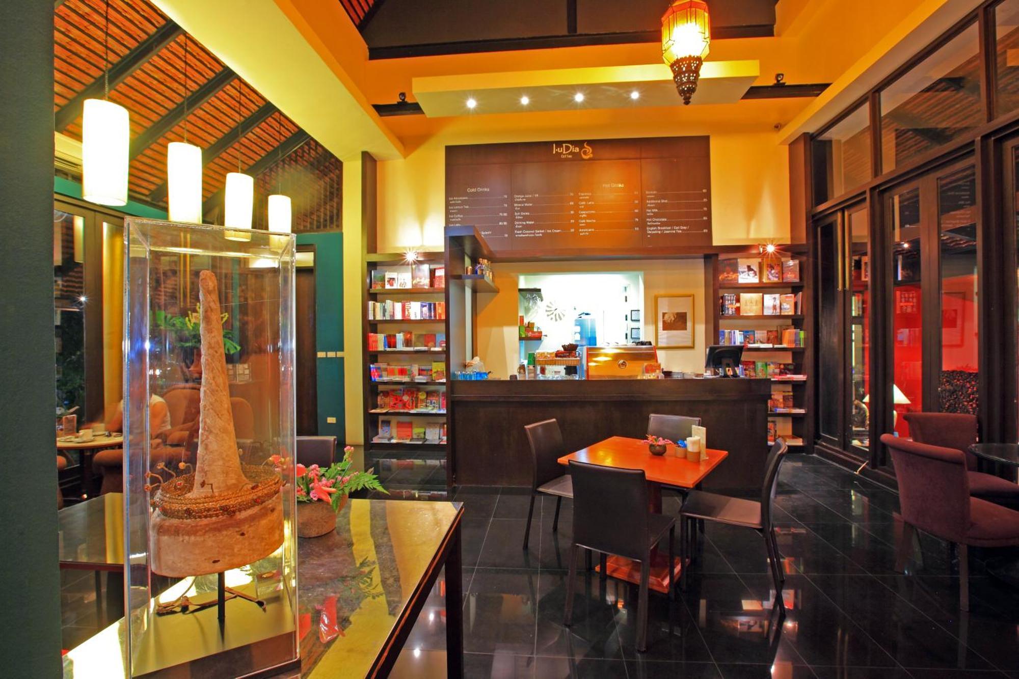 Iudia Hotel Phra Nakhon Si Ayutthaya Luaran gambar