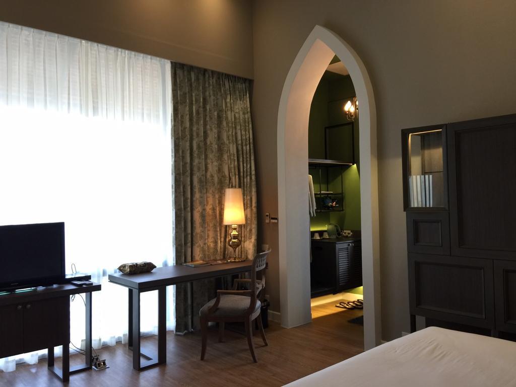 Iudia Hotel Phra Nakhon Si Ayutthaya Luaran gambar